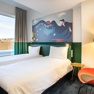 Standard Zimmer mit zwei Einzelbetten